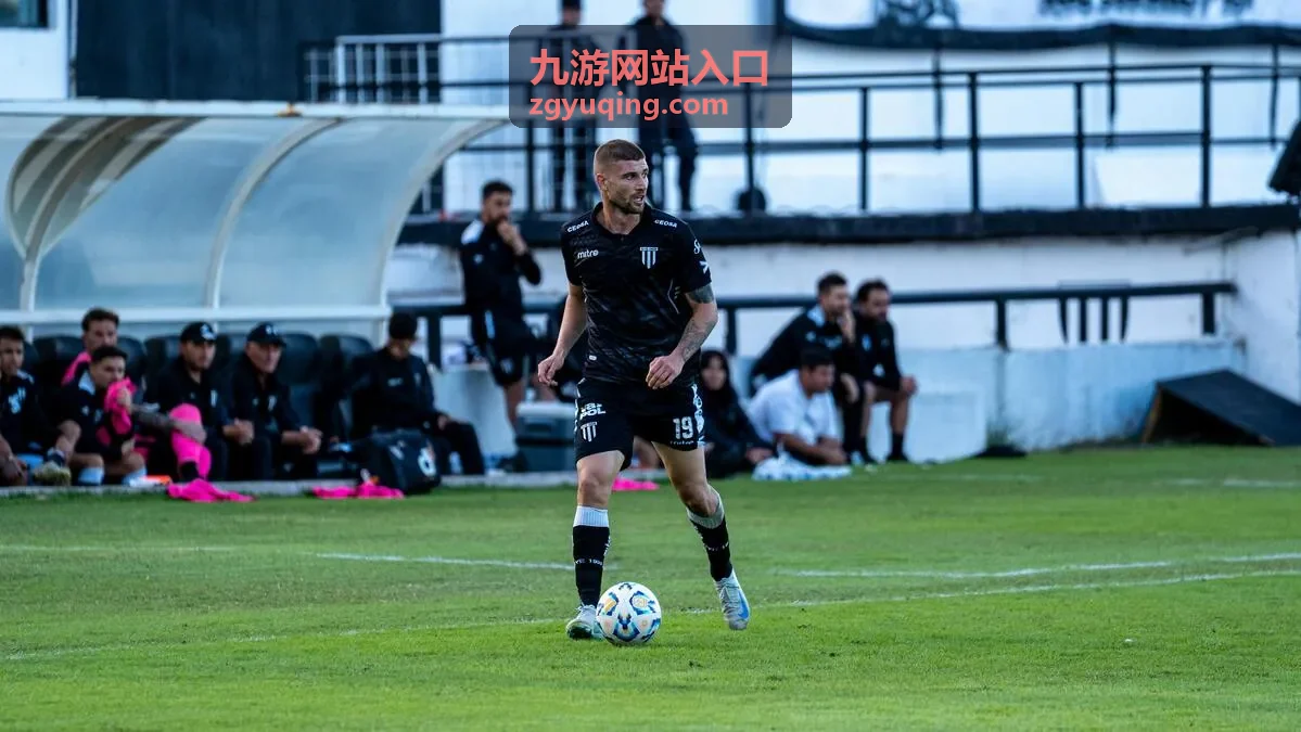 九游网站入口首页频道与活动聚合画面